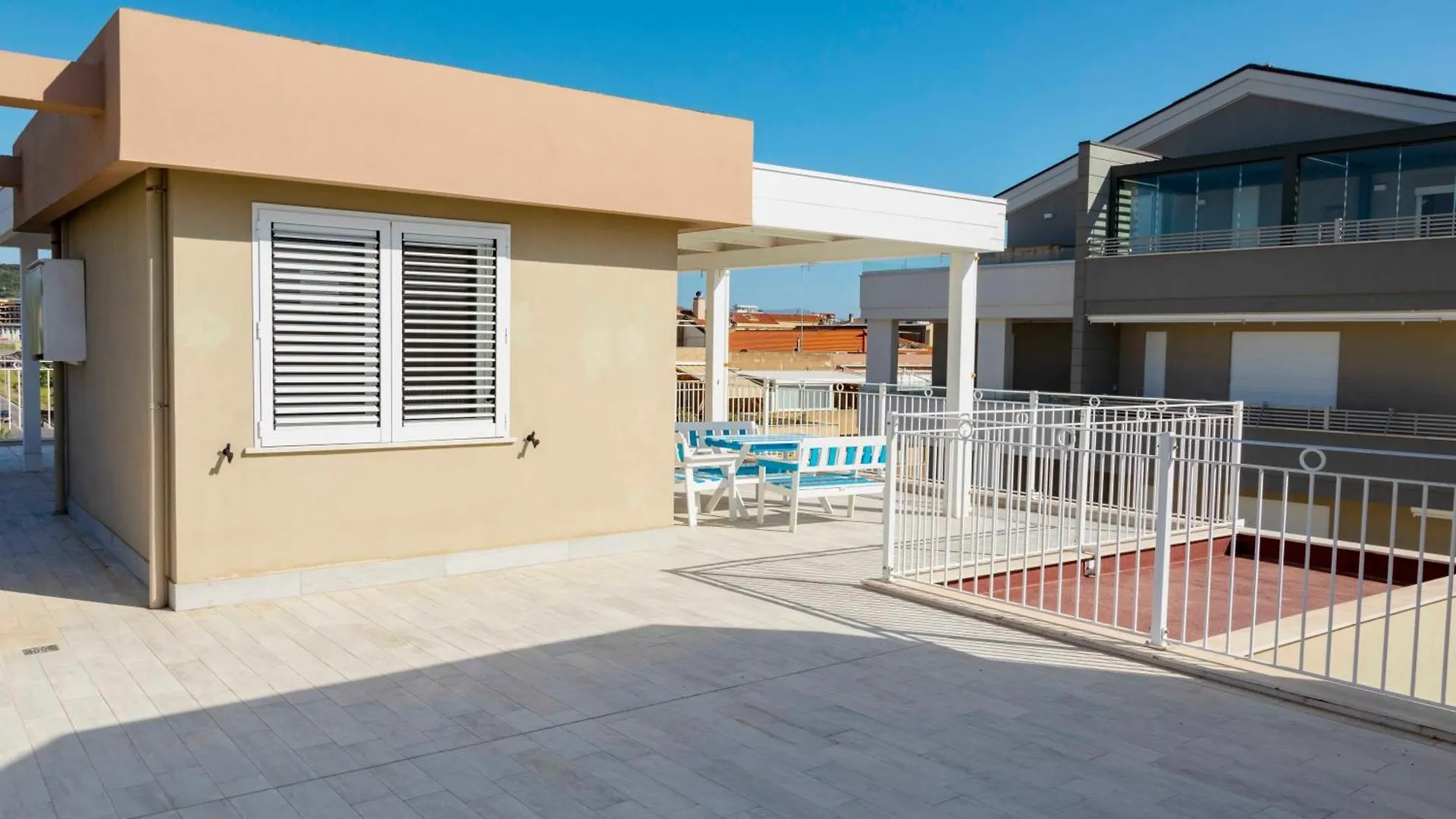 Apartment Lovealghero Stanze In Attico Vista Mare Italy